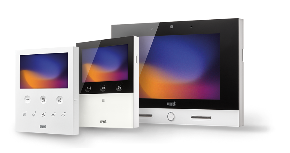 Die VOG-Videomonitore VOG 5, VOG 5W und VOG 7 hintereinander, Seitansicht