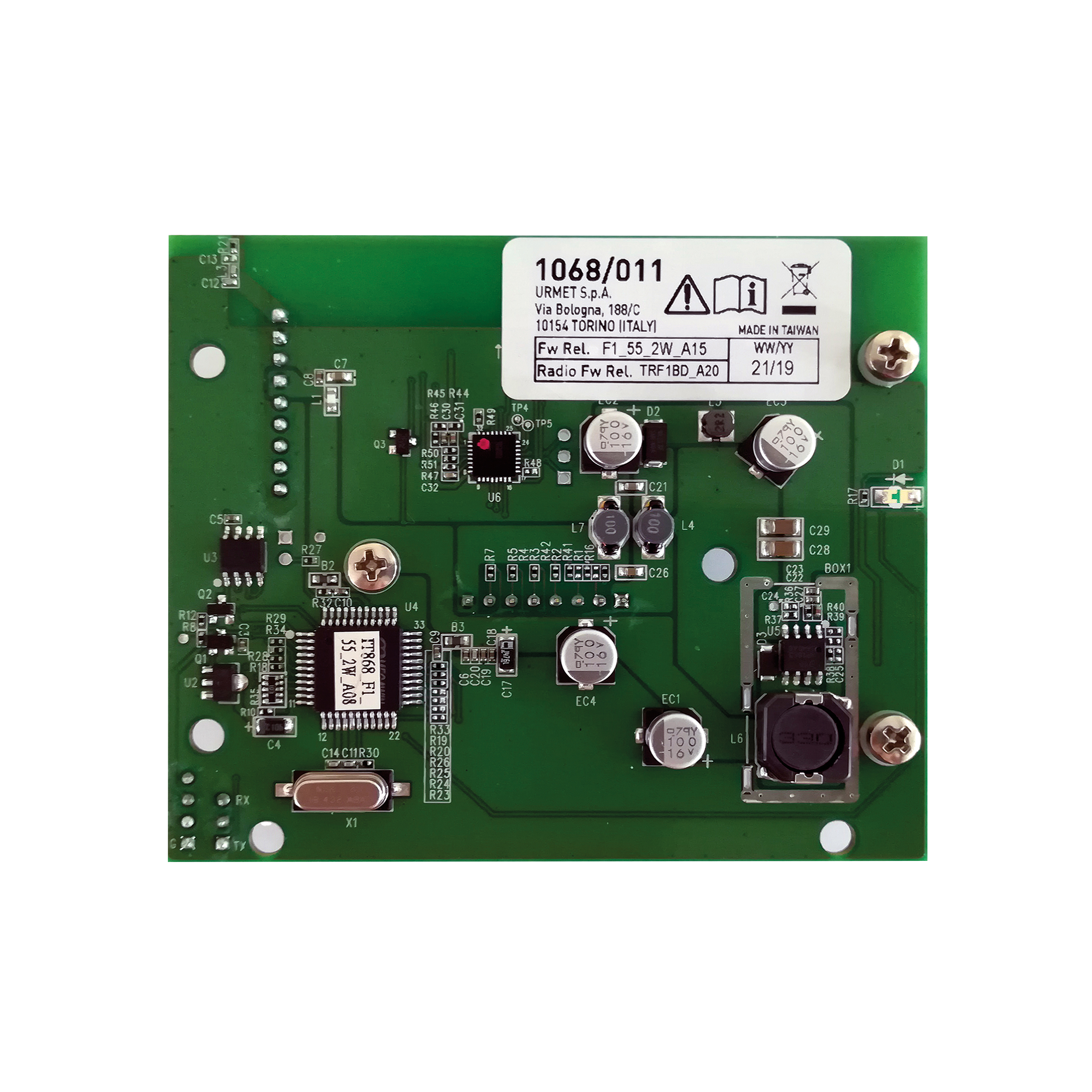 Grüne elektronische Leiterplatte (Funkerweiterung) mit verschiedenen SMD-Bauteilen und Steckverbindern.