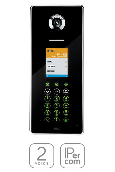 ELEKTA Türstation; darunter sind die Icons für 2Voice und IPercom