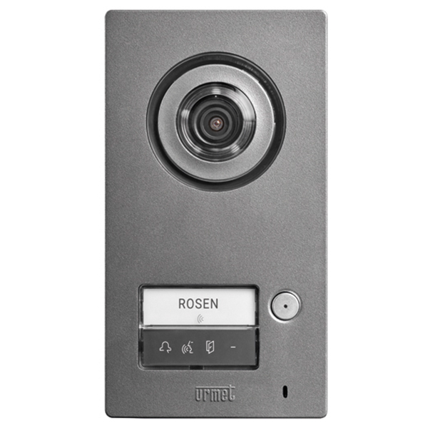 MIKRA Türstation mit einem Klingeltaster und Namensschild mit dem Namen "Rosen"