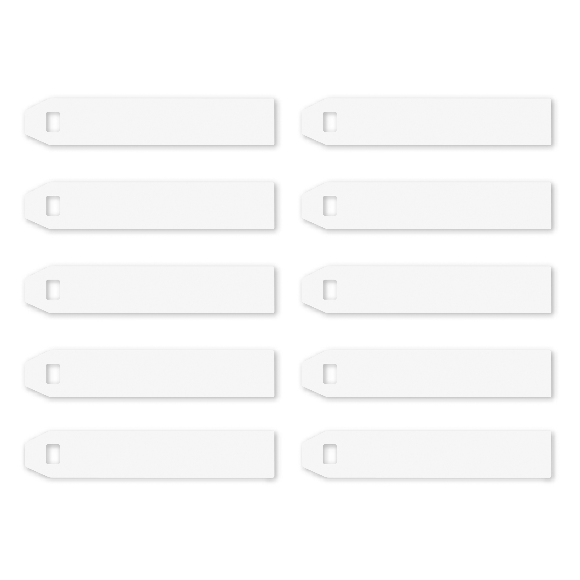 Zehn rechteckige, weiße Kunststoff-Schilder mit abgeschrägter Kante und kleiner quadratischer Öffnung zur Befestigung.
